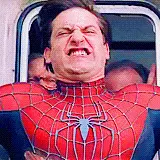 Racks Academy Opiniones 2025 ¿Vale la pena el curso de IA de Wall Street Wolverine y Carlos Adams? Spiderman apretando los dientes y haciendo un esfuerzo brutal para aguantar